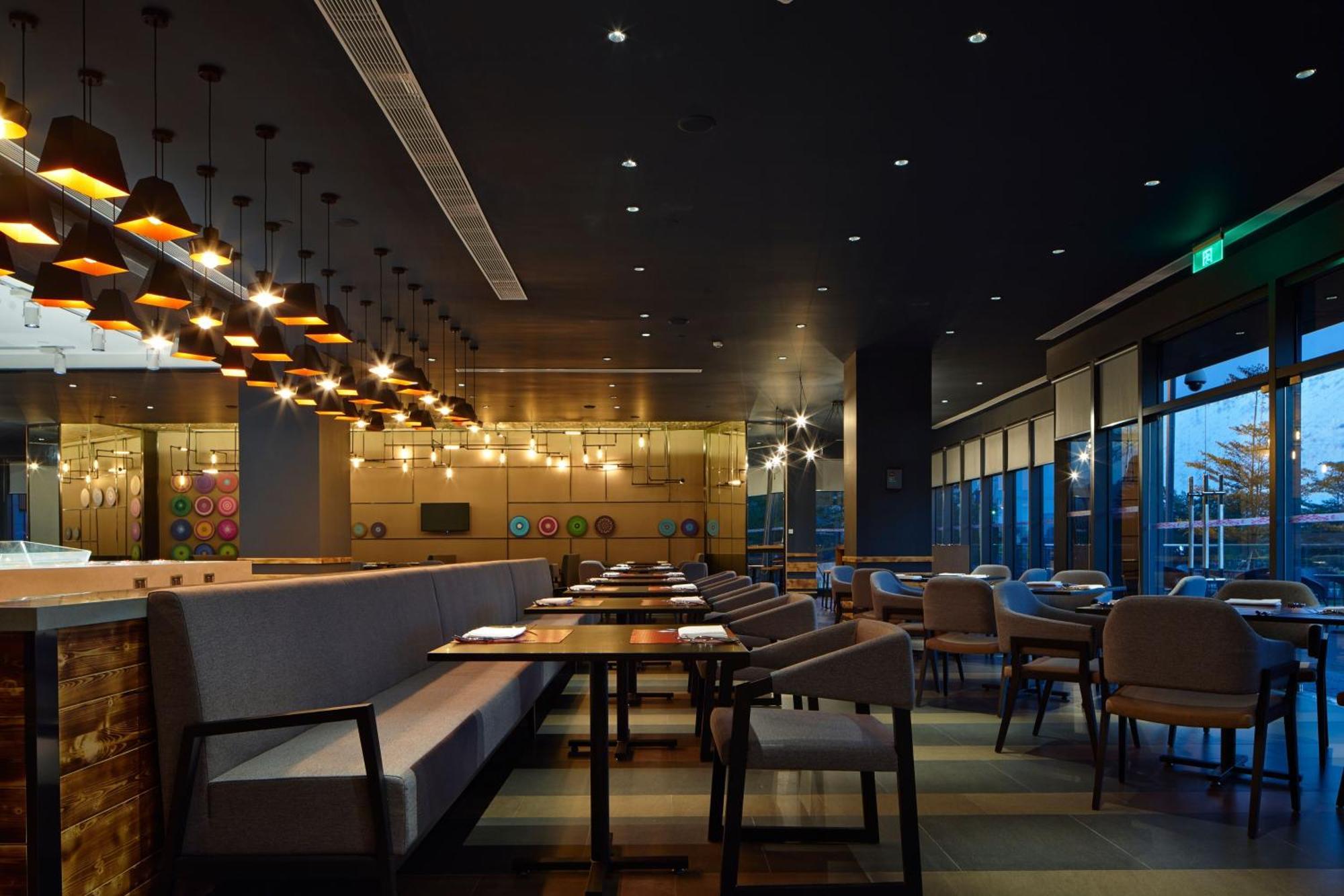Aloft Dongguan Songshan Lake Екстериор снимка