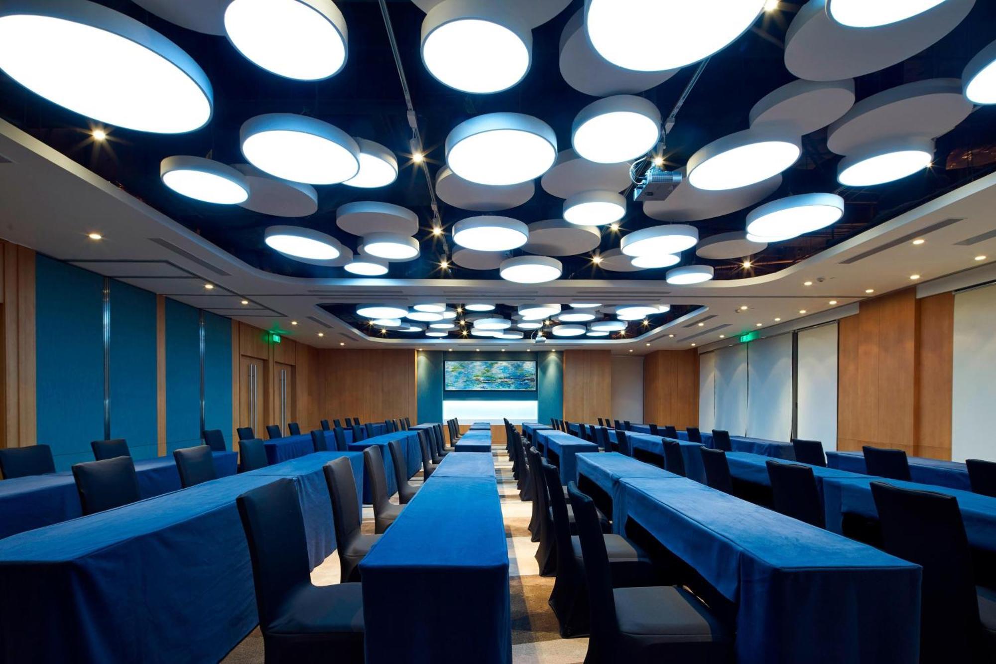 Aloft Dongguan Songshan Lake Екстериор снимка