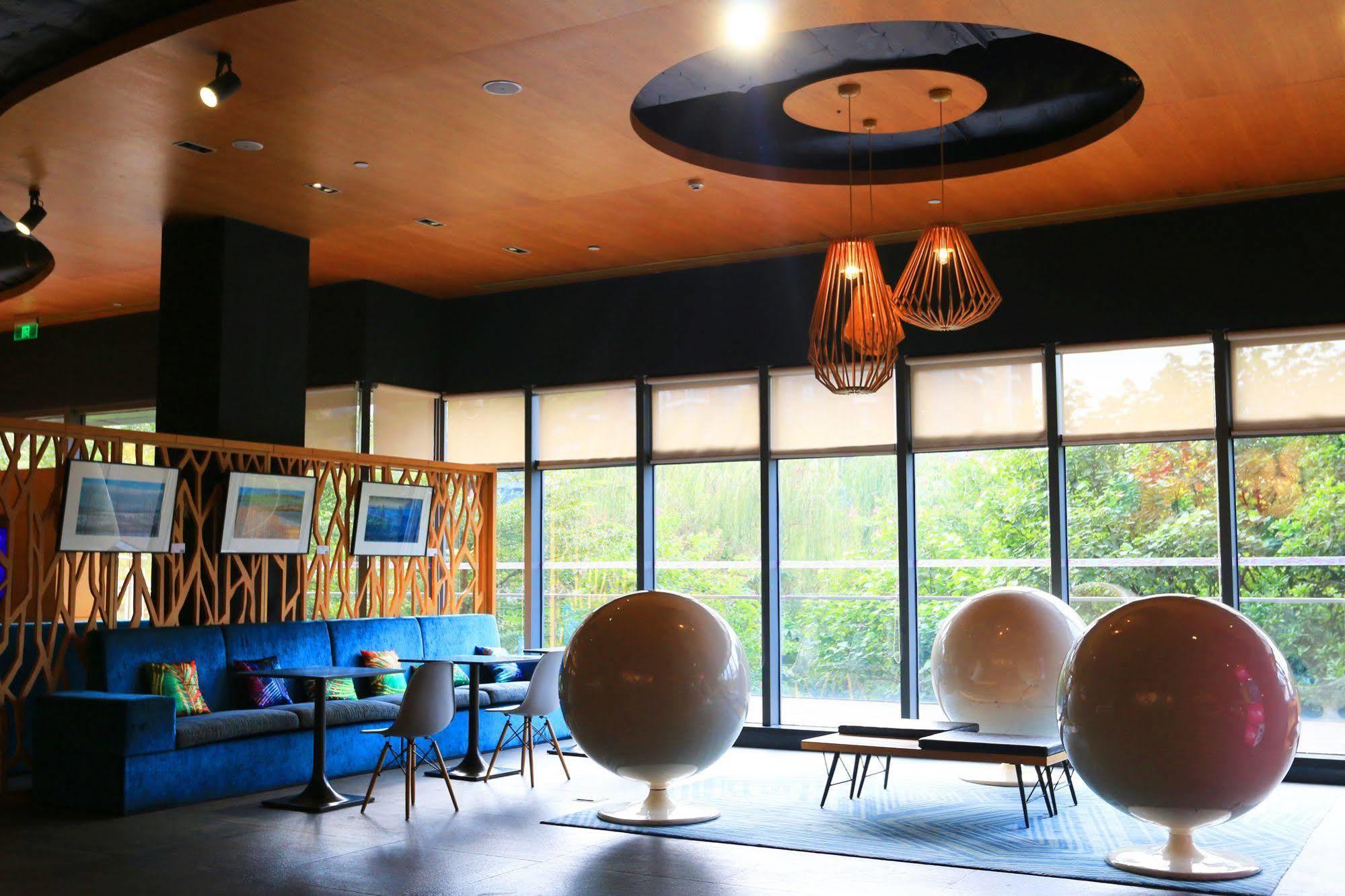 Aloft Dongguan Songshan Lake Екстериор снимка