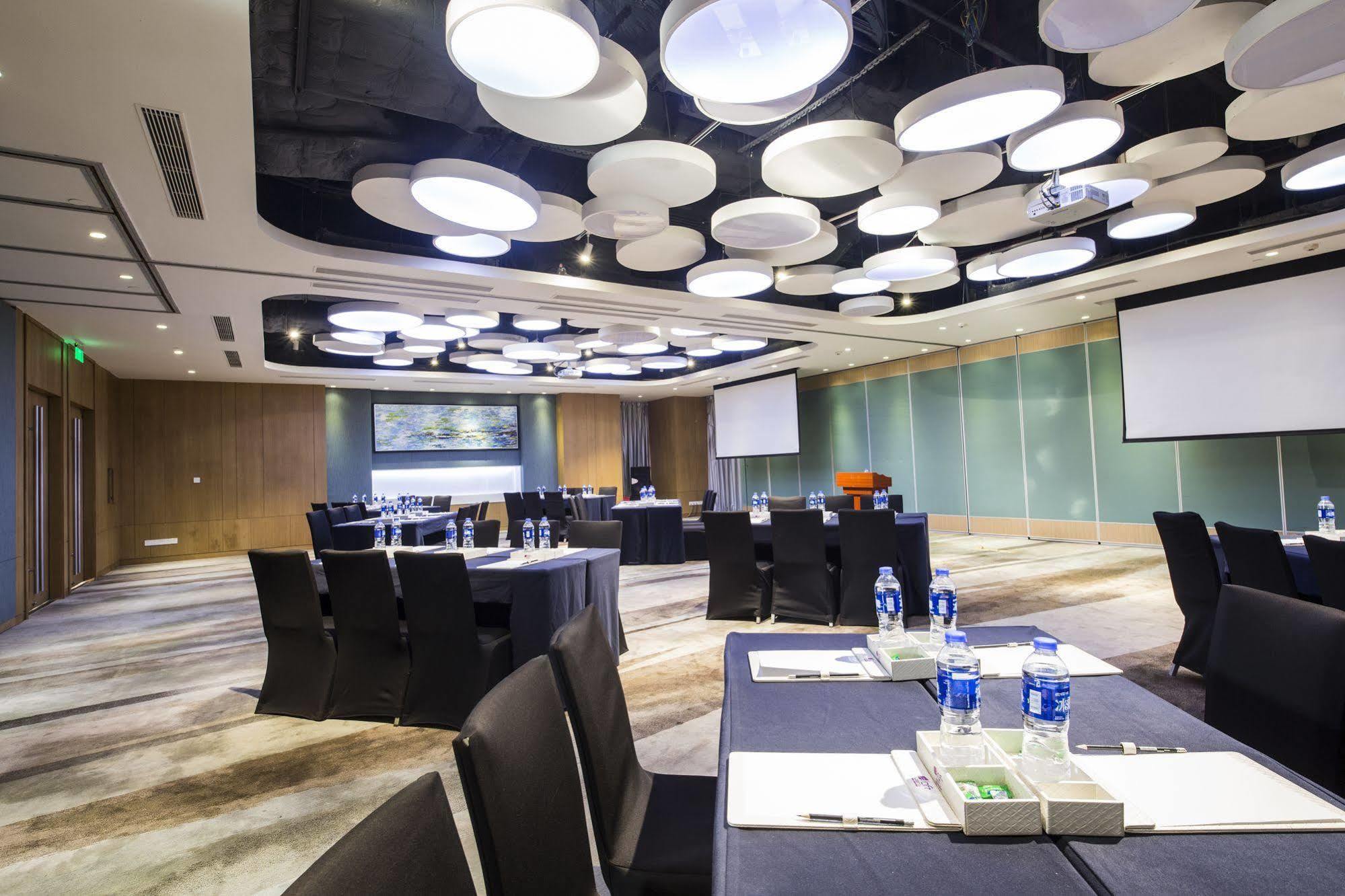 Aloft Dongguan Songshan Lake Екстериор снимка